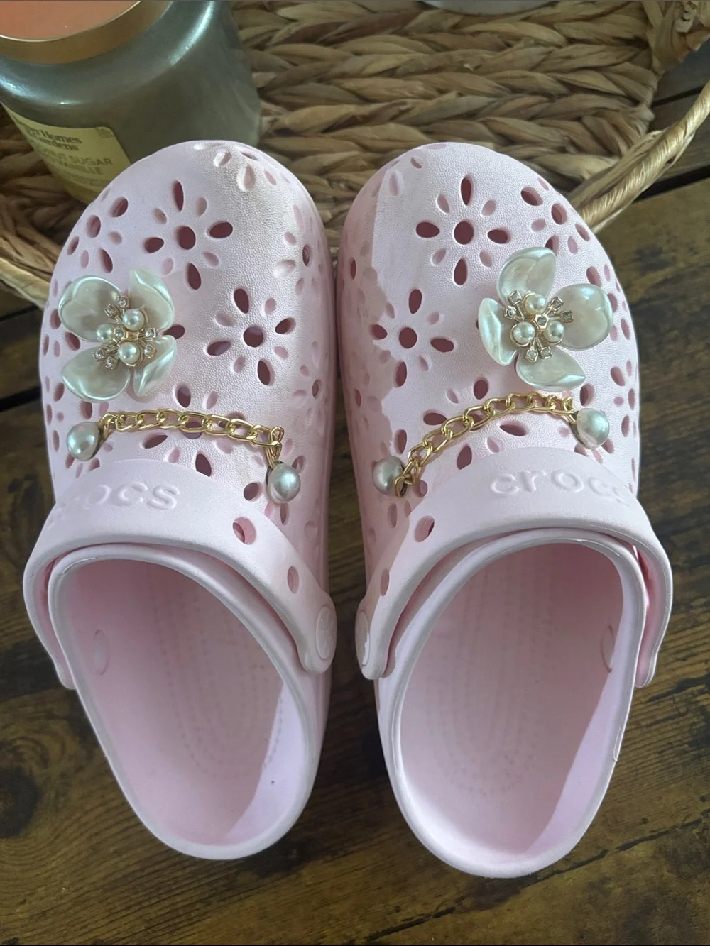 CROCS Kids Pink Floral Pearl-Chain Clogs